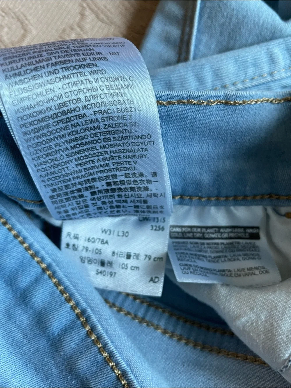 Levis light wash